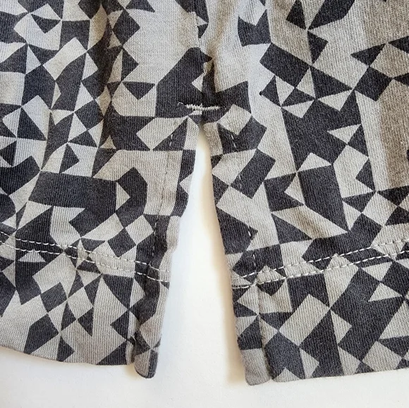 Uniqlo SPRZ NY MoMA Collection Graphic Tee in Gray Size XS - Picture 5 of 8